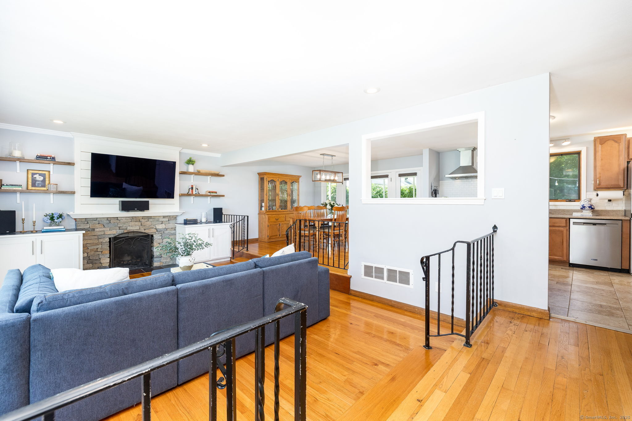 Property Photo: 108 Flagg Road CT 06117