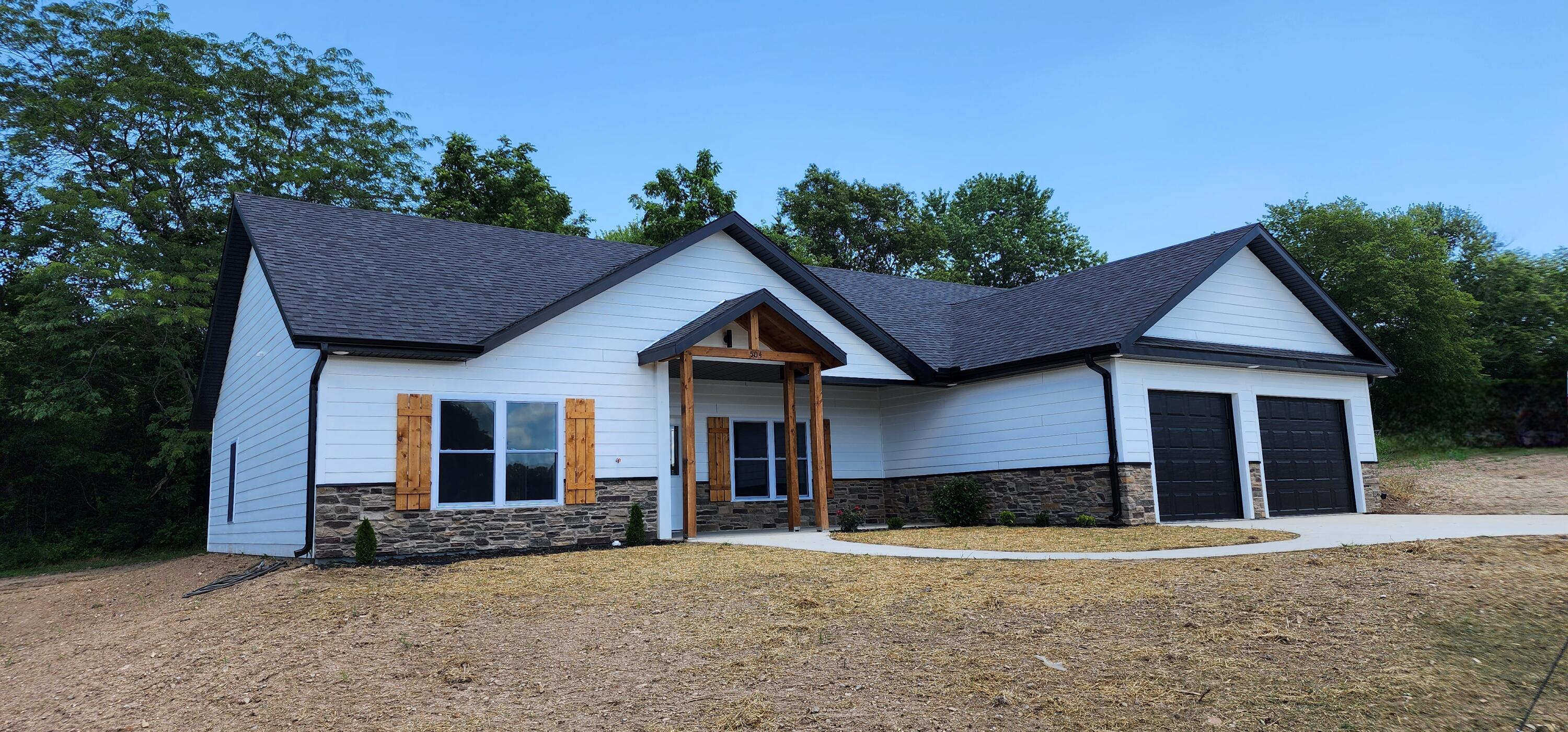 Property Photo: 504 Brian MO 65608