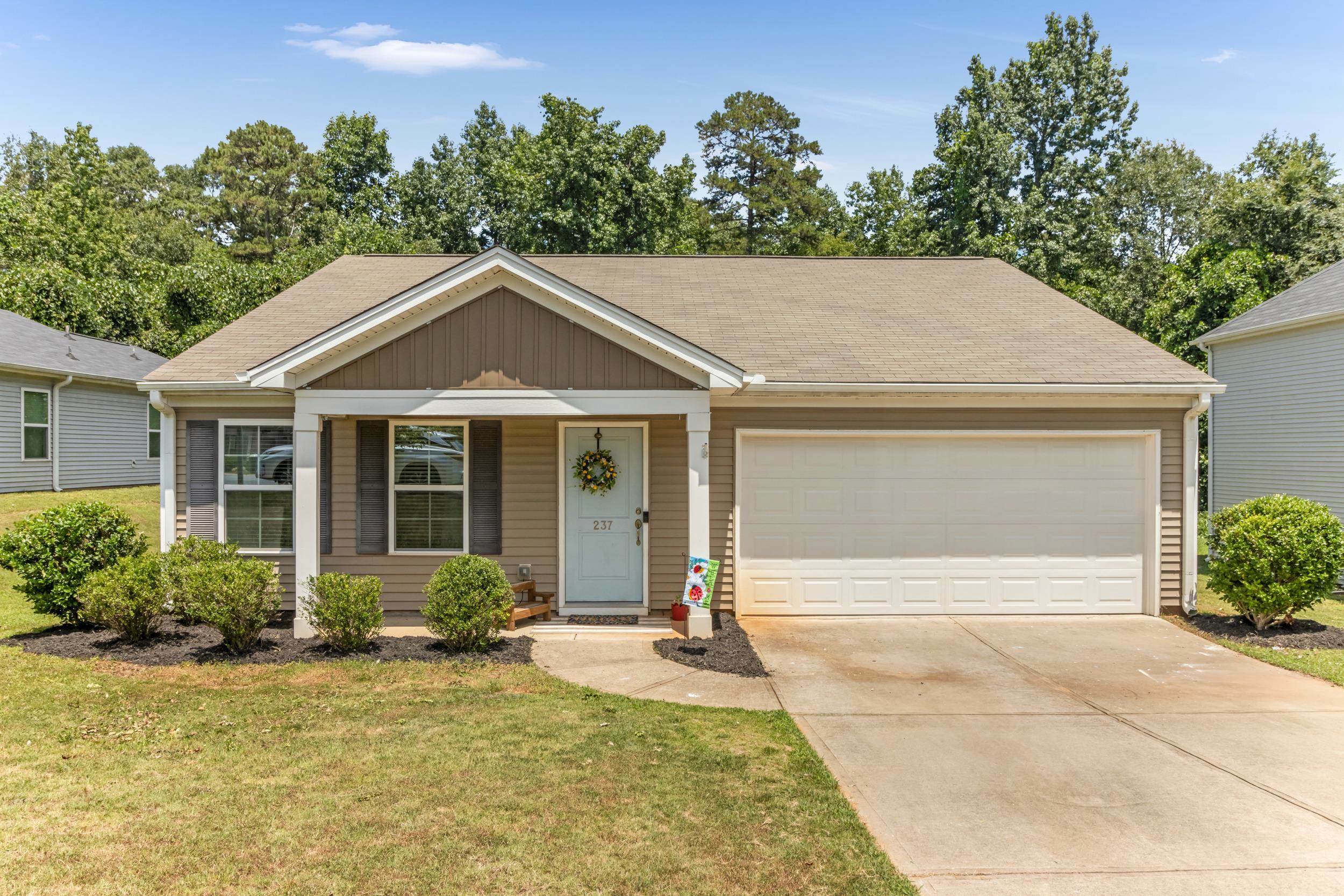 Property Photo: 237 Spirit Drive SC 29376