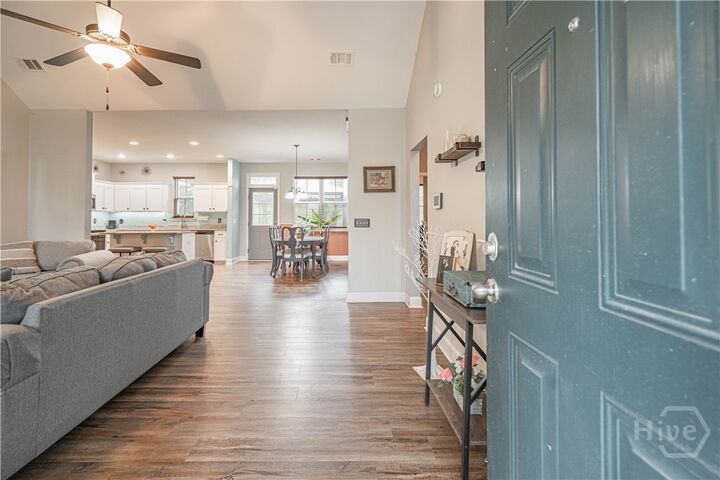Property Photo:  100 Drake Landing Drive  GA 31326 