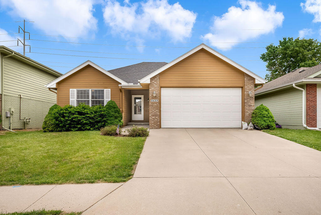 2629 Pavich Drive  Council Bluffs IA 51501 photo