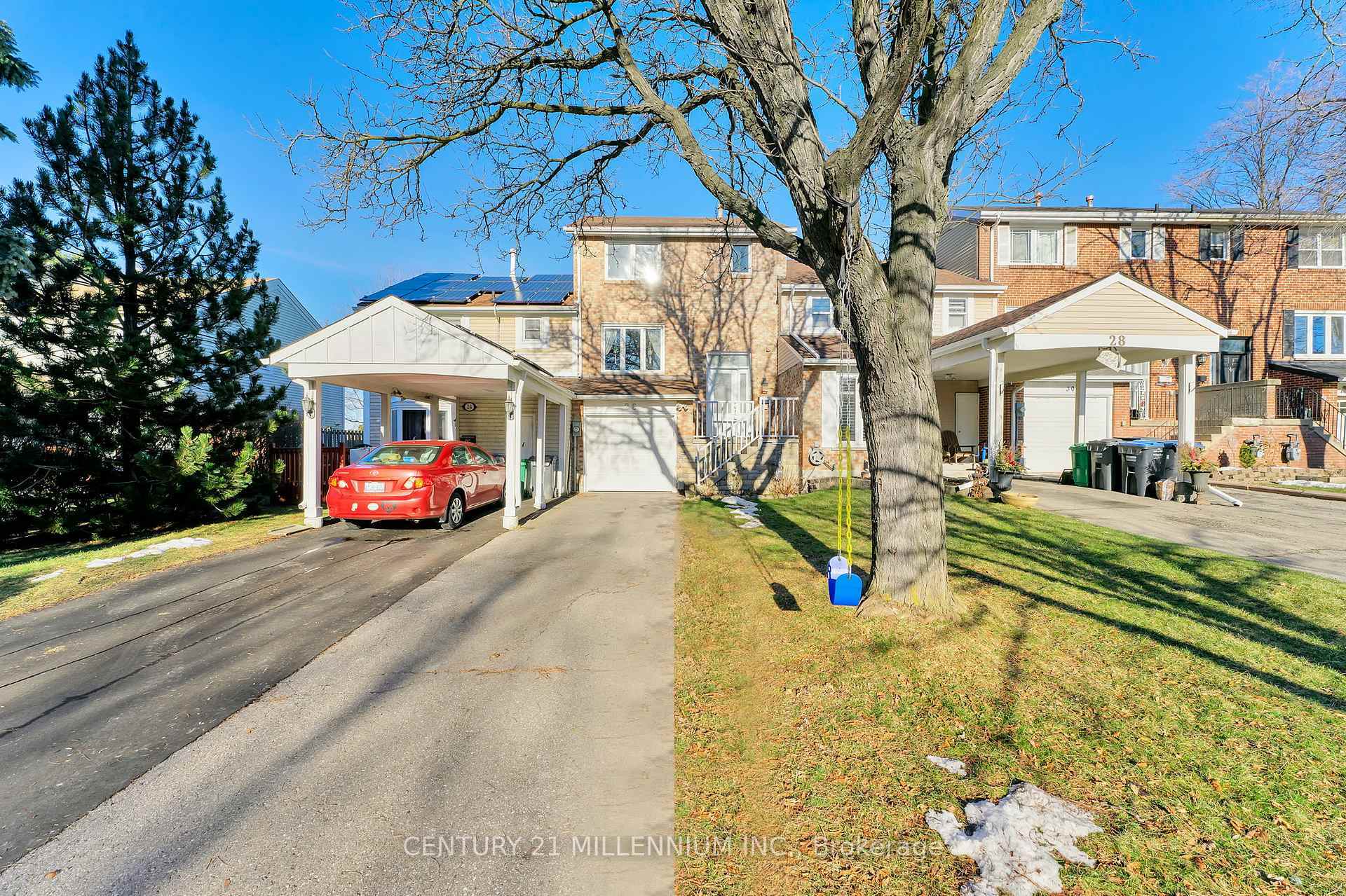 Property Photo: 26 Lansing Square ON L6Z 1E6