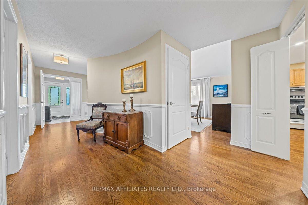 Photo de la propriété: 1713 Autumn Ridge Drive ON K1C 6Y6