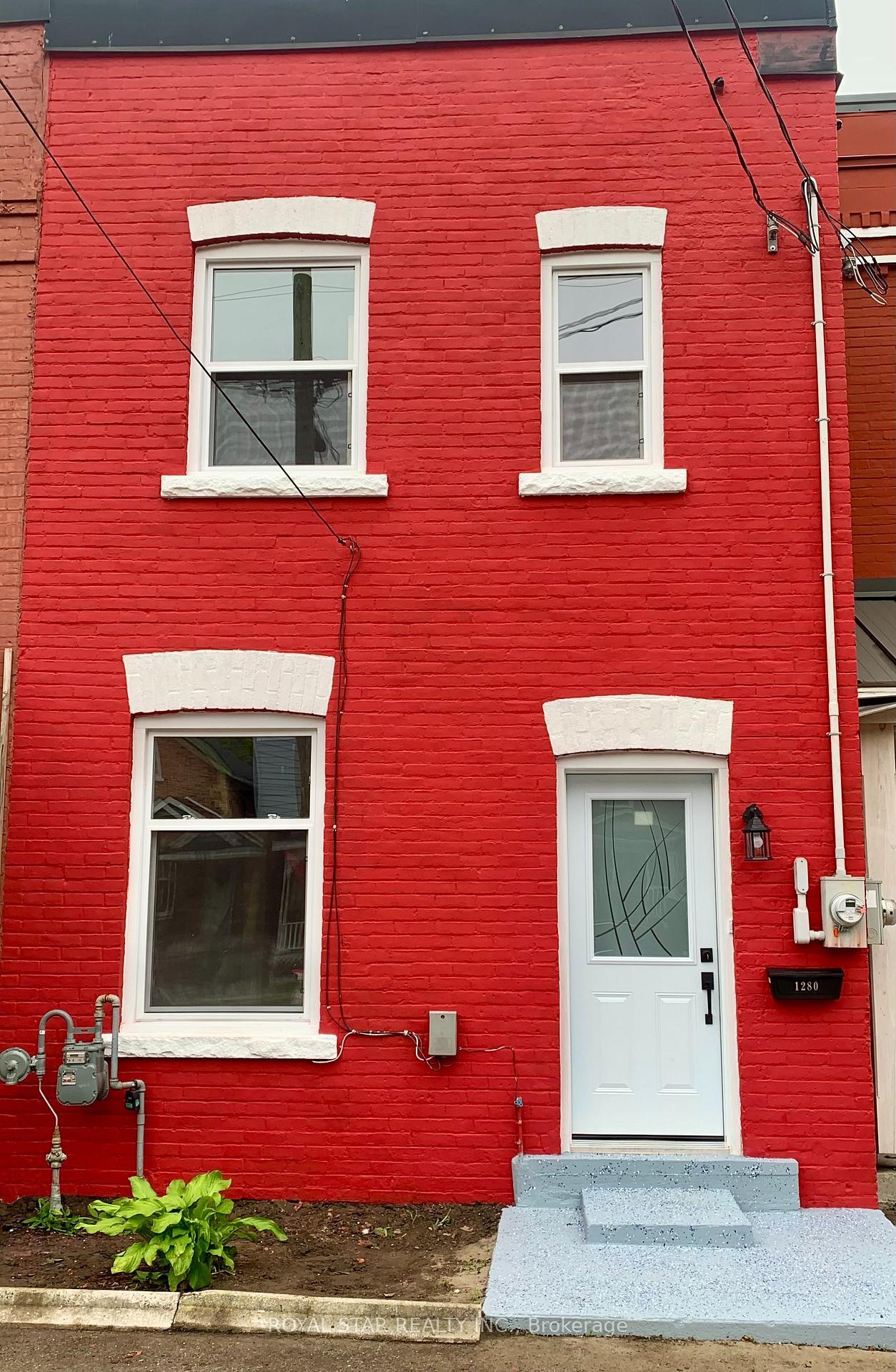 Property Photo:  1280 4th Avenue E  ON N4K 2P6 