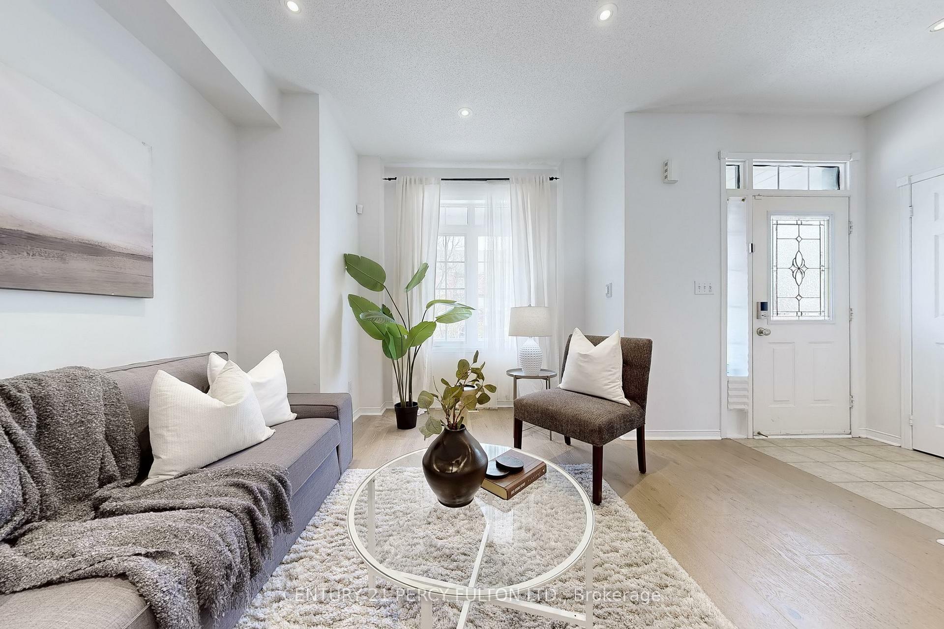 Property Photo: 43 Dancers Drive ON L3P 1P1
