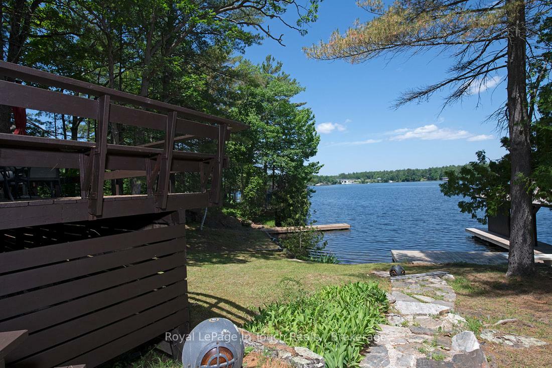 Property Photo: 211 Pickerel Point Road ON L0K 1S0