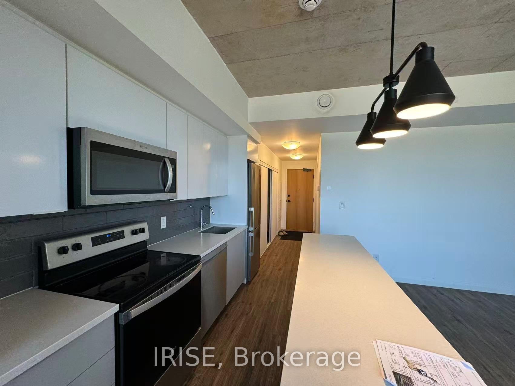 Property Photo: 7 Erie Avenue 512 ON N3S 0K5