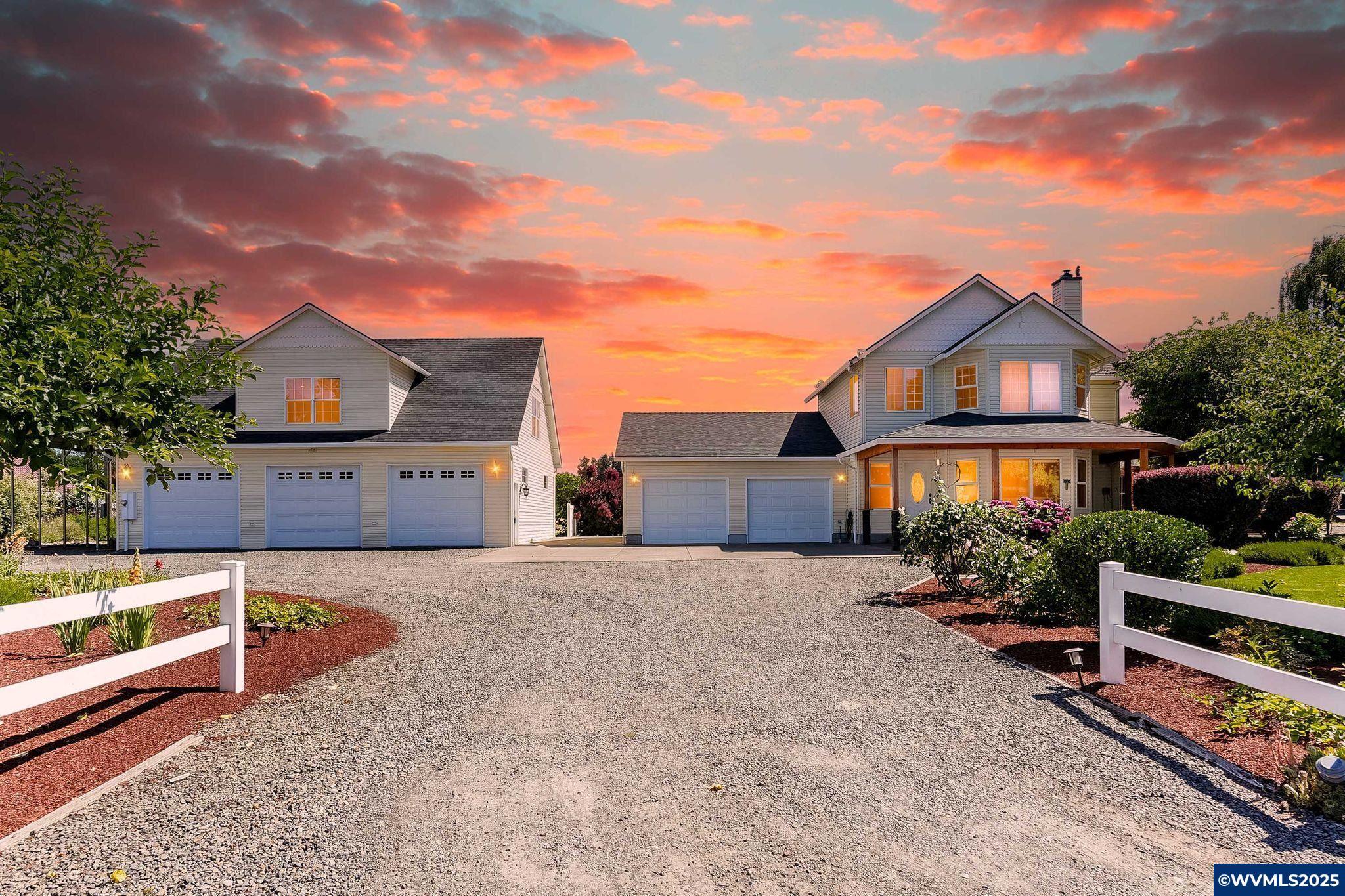 Property Photo:  2420 Lincoln Rd NW  OR 97304 