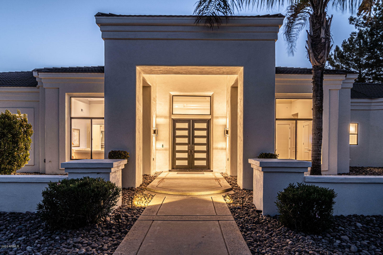 Property Photo: 9440 N 57th Street AZ 85253
