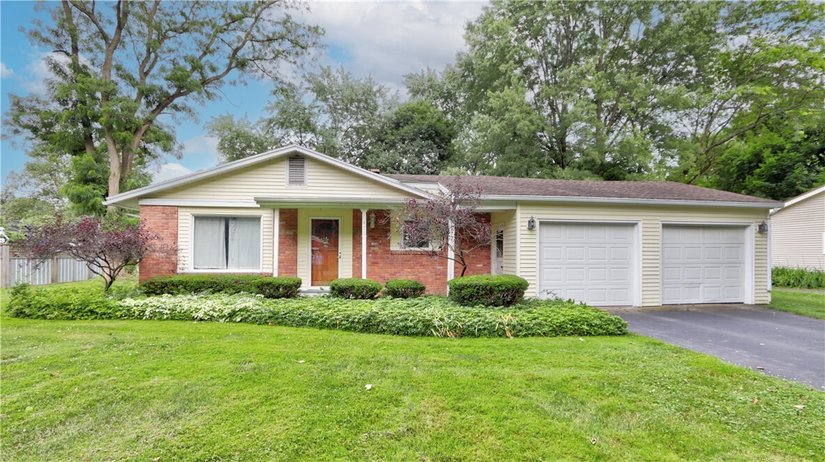 Property Photo: 470 Marsh Road NY 14534