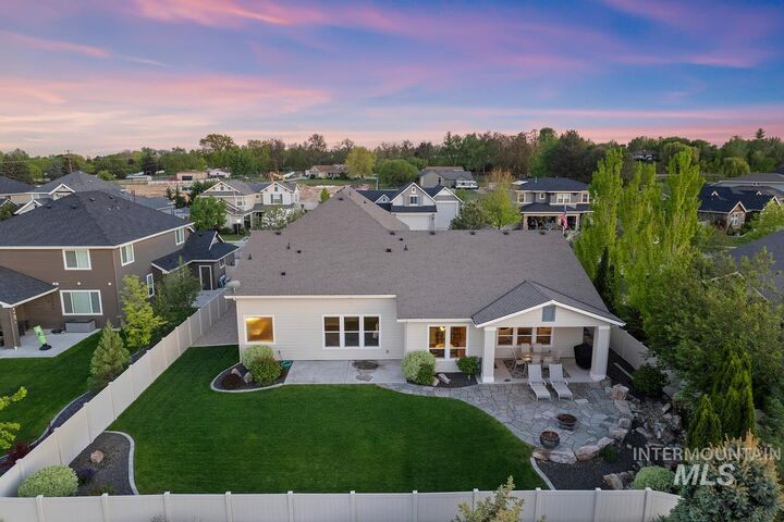 Property Photo: 938 W Bear Track Ct. ID 83642