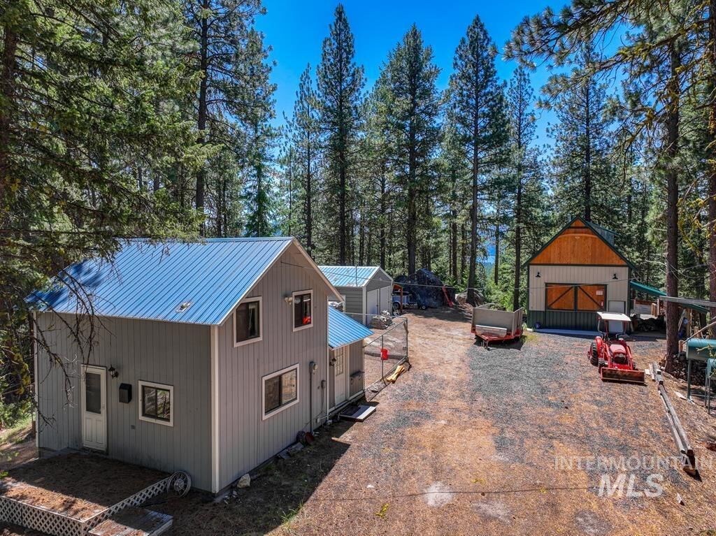 Property Photo:  15 Little Donner Dr.  ID 83611 