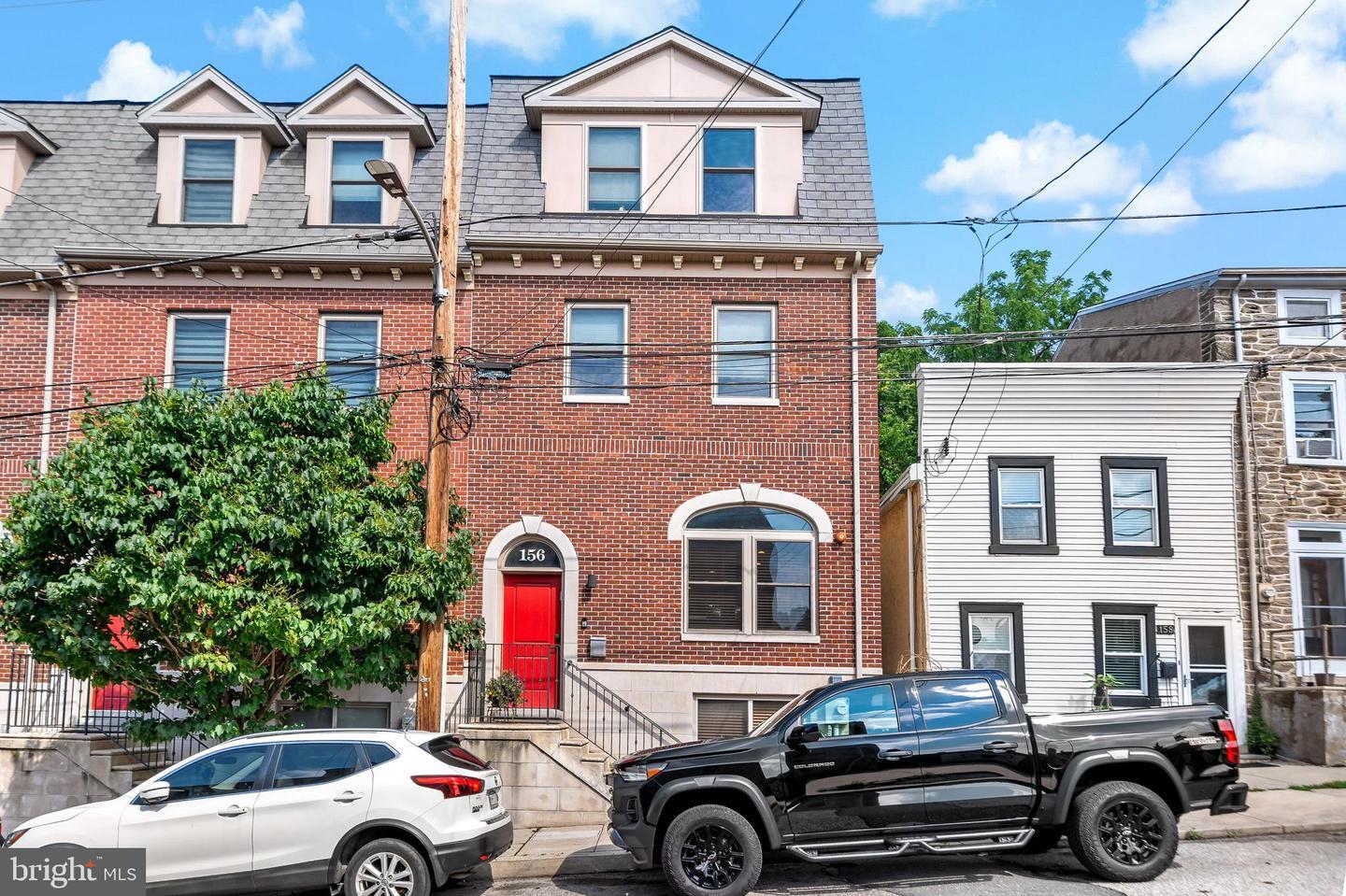 Property Photo:  156 Carson Street  PA 19127 