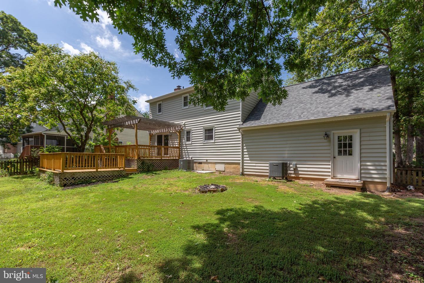 Property Photo: 5310 Leavells Crossing Drive VA 22407