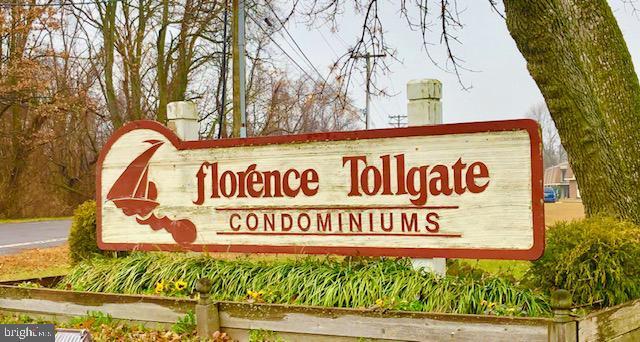 Property Photo: 6 Florence Tollgate Place 8 NJ 08518