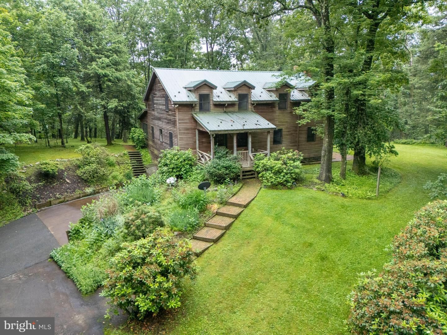 Property Photo: 1040 Radio Club Road PA 17754