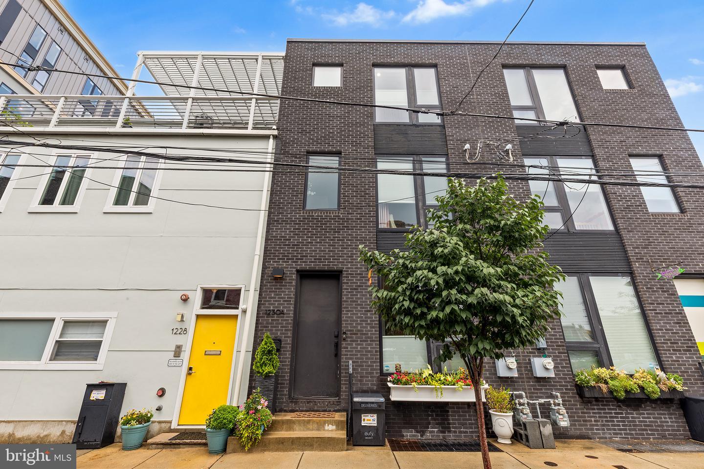 Property Photo: 1230 Leopard Street PA 19125