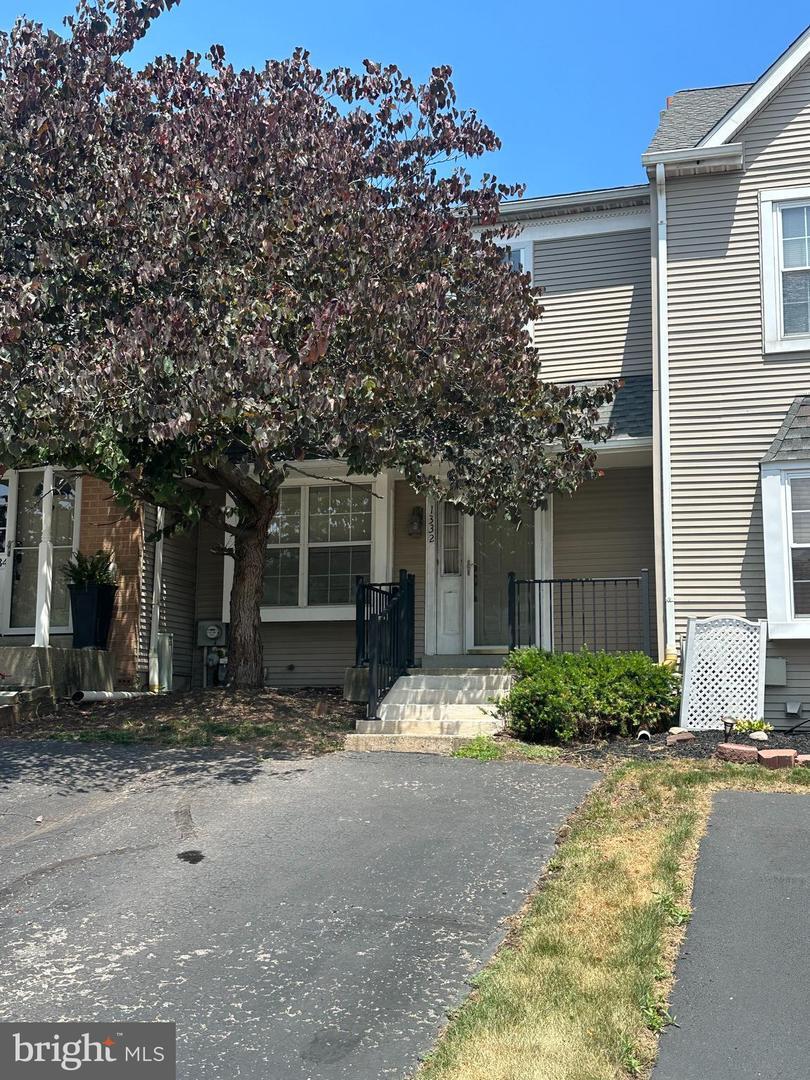 Property Photo:  1332 Statesman  PA 19403 