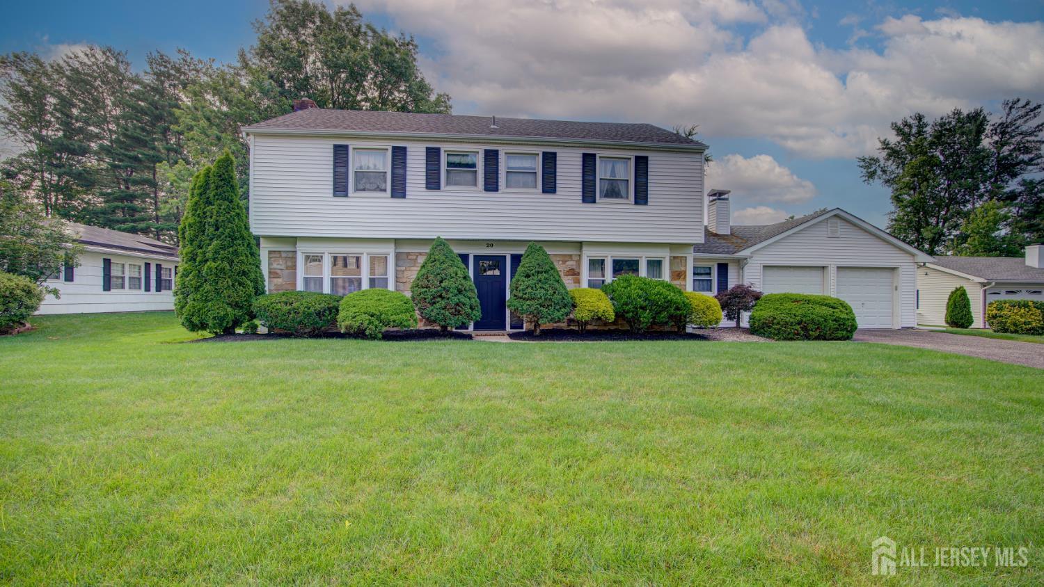 Property Photo: 20 Kenwood Lane NJ 08857