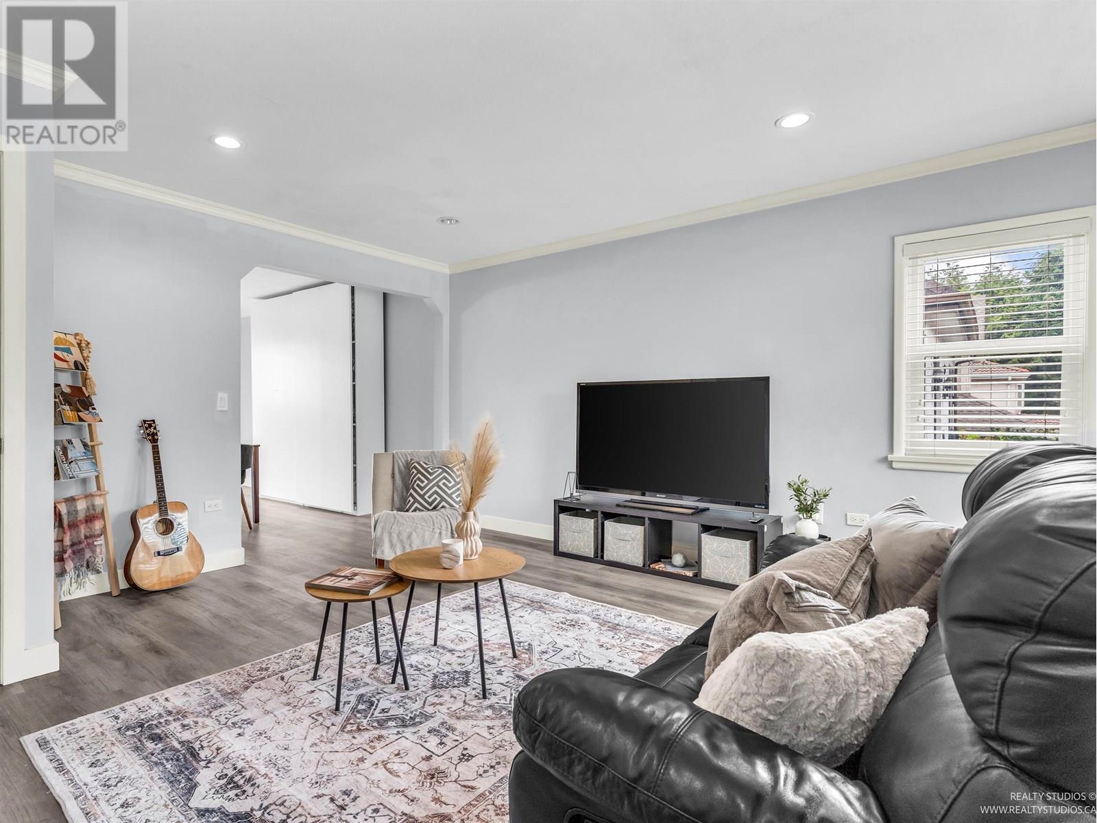 Property Photo: 45 Renfrew Street BC V5K 4A5