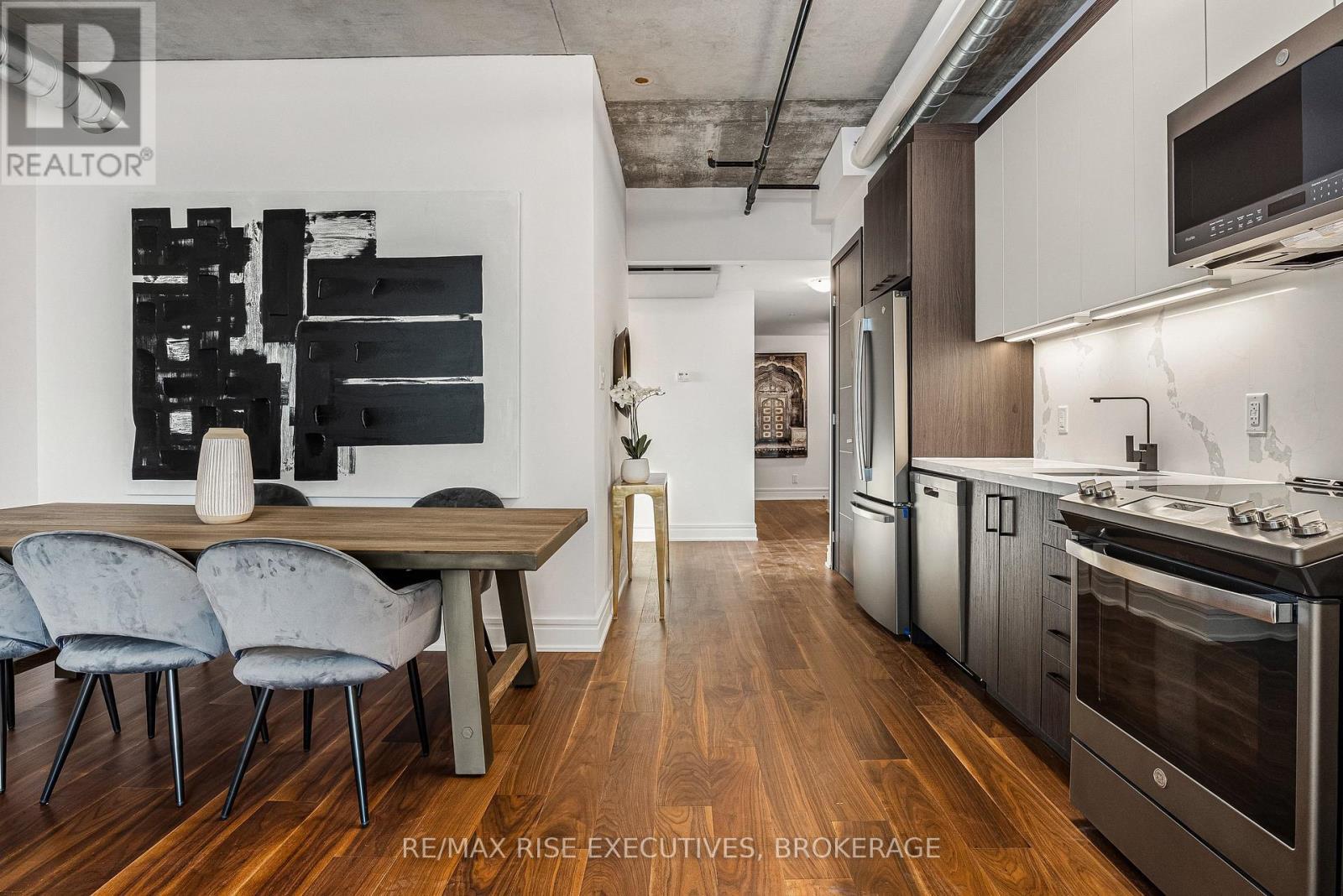 Property Photo:  150 Marketplace Avenue 505  ON K2J 6V2 