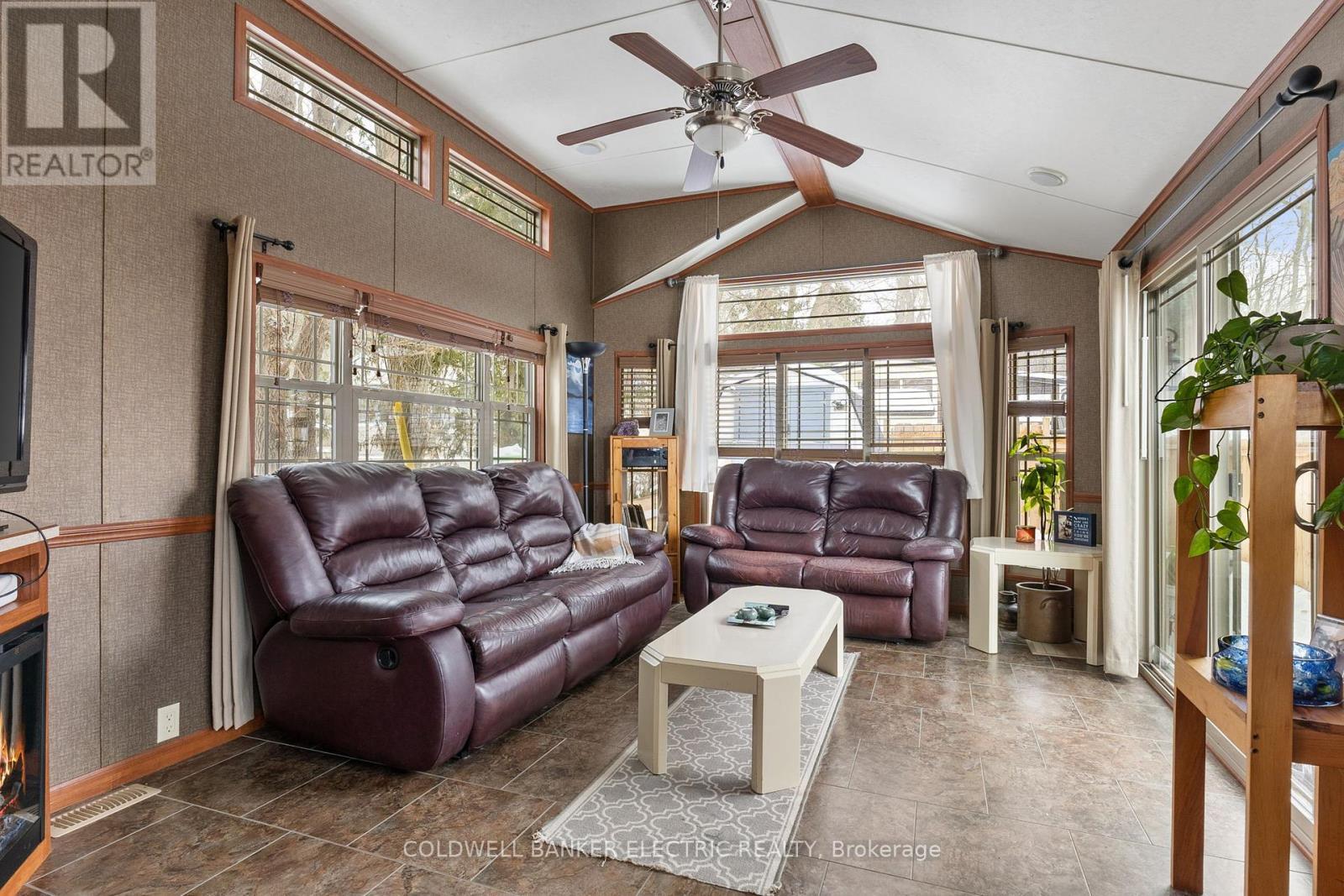 Property Photo: 5139 Halstead Beach Road 485B ON K0L 1E0