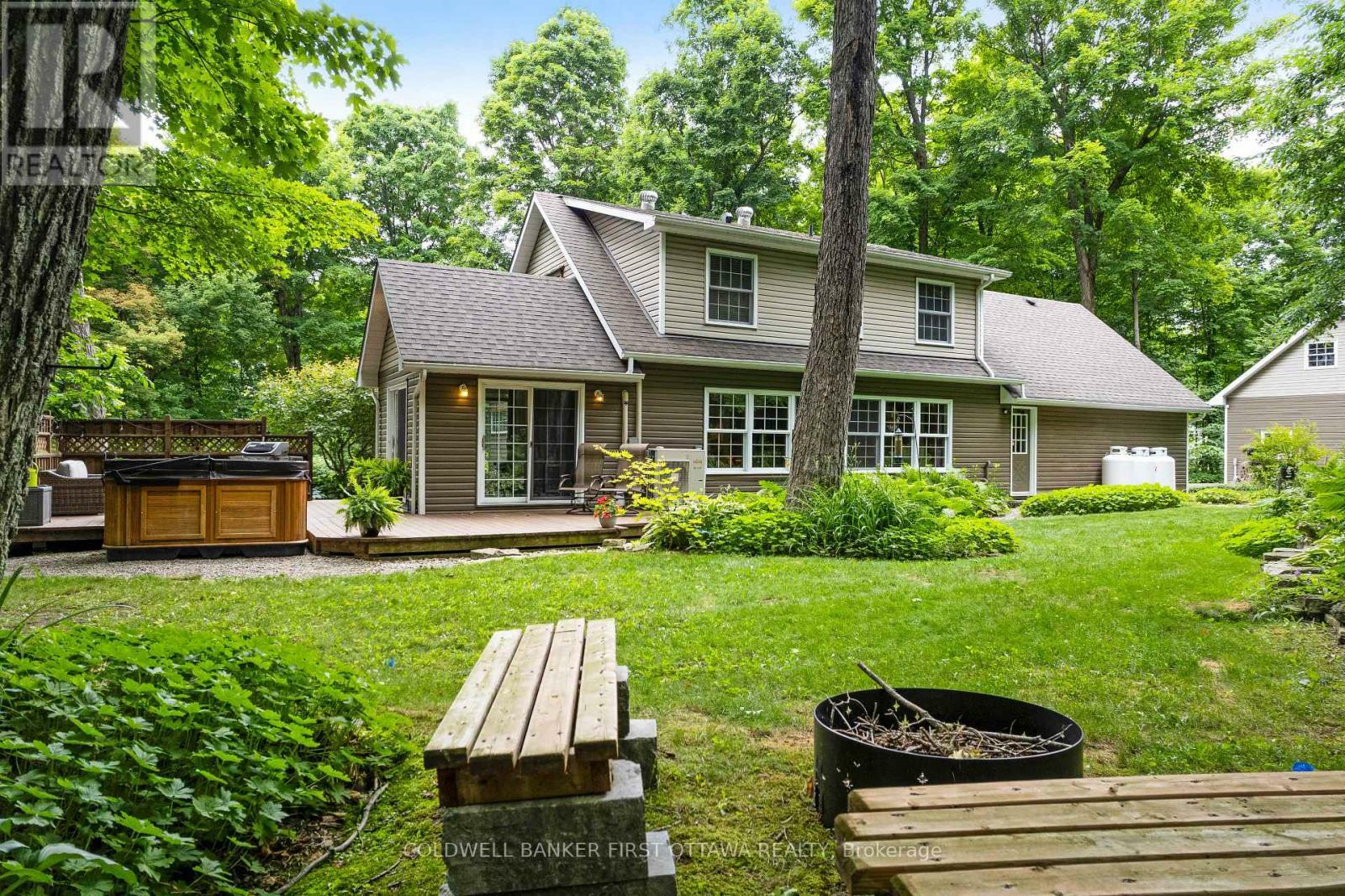 Photo de la propriété: 99 Old Kingston Road ON K0G 1L0