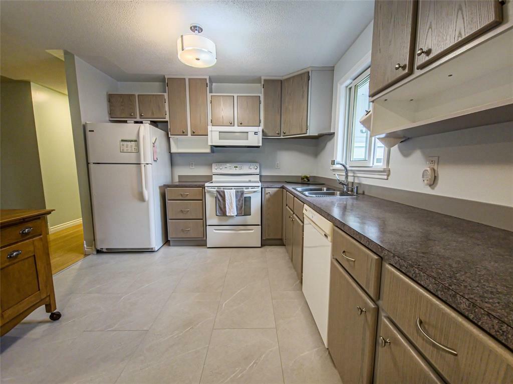 Photo de la propriété: 35 Woodhaven Drive MB R7B 7Y6