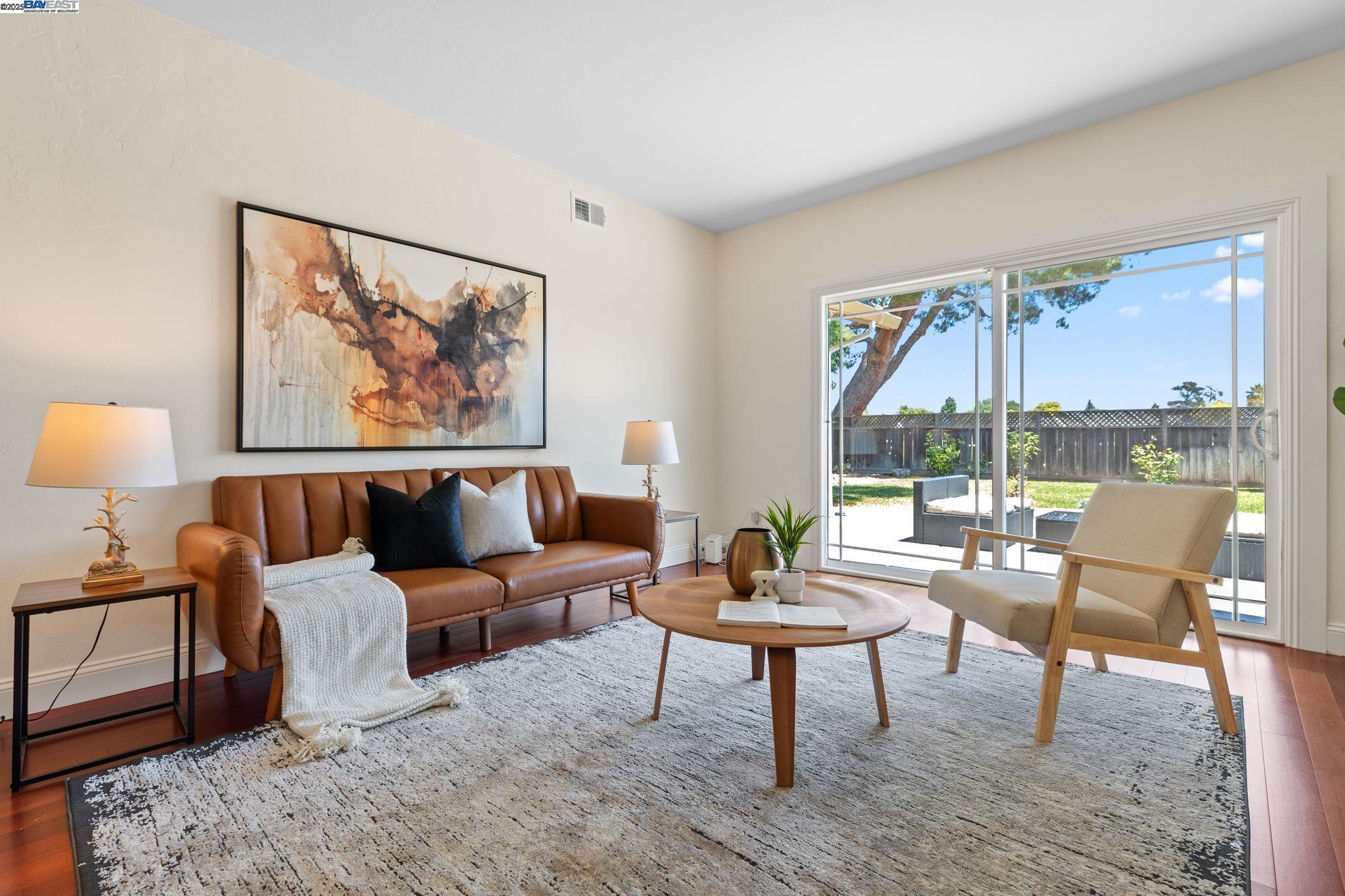 Property Photo: 5420 Chapman Dr CA 94560