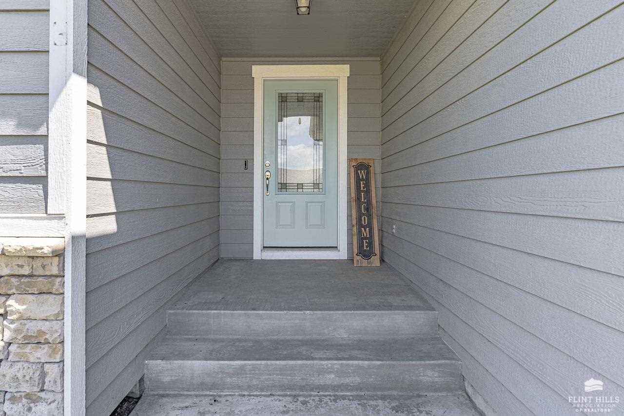 Property Photo: 9936 Lavender Lane KS 66502