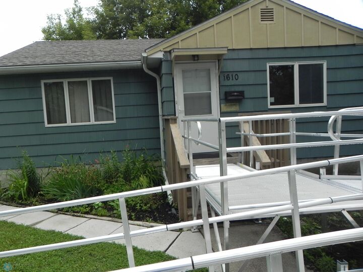 1610 9th Street N  Fargo ND 58102 photo