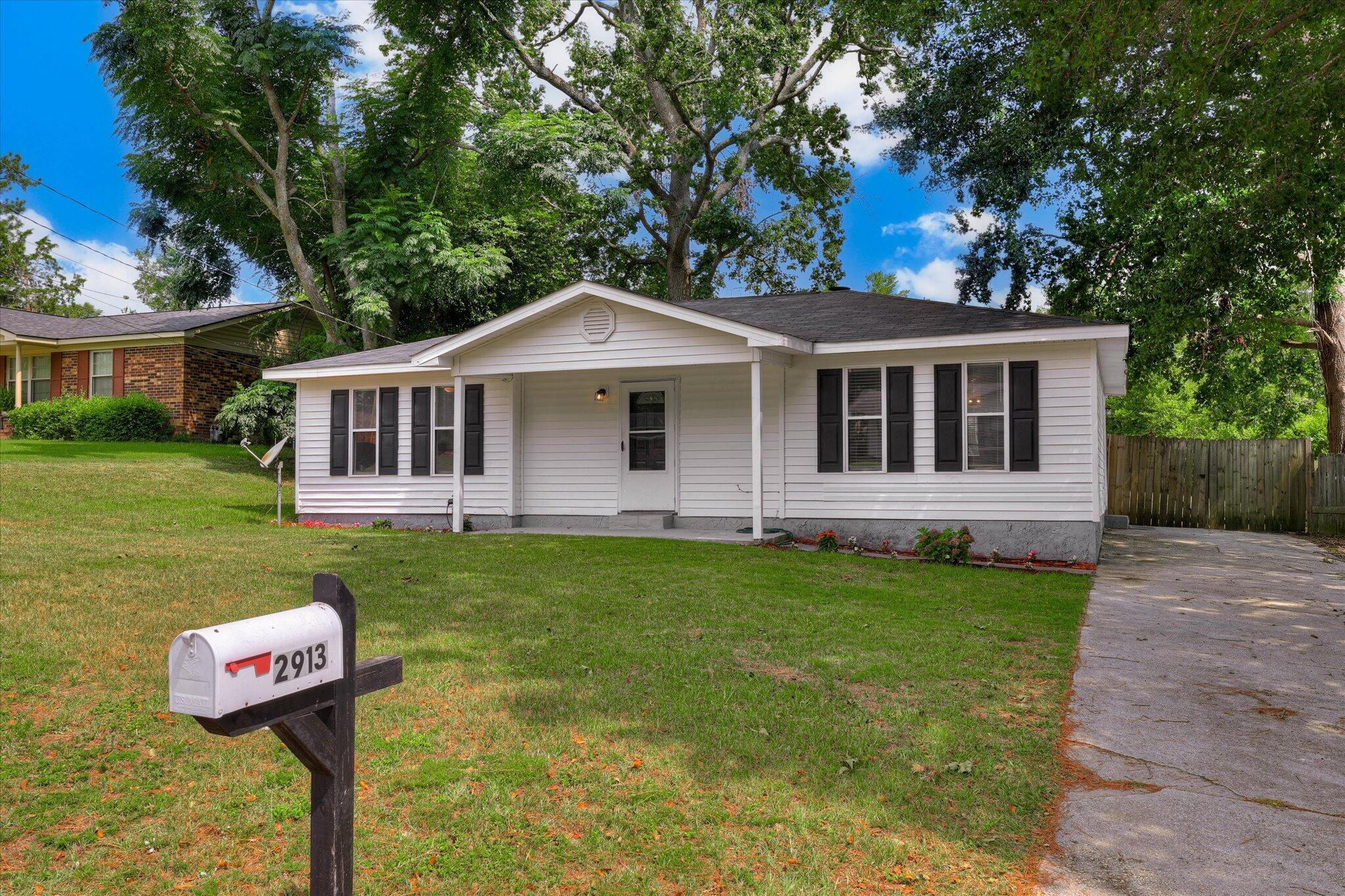 Property Photo: 2913 Kings View Drive GA 30909