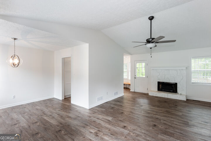 Property Photo:  85 Hawk Drive  GA 30141 