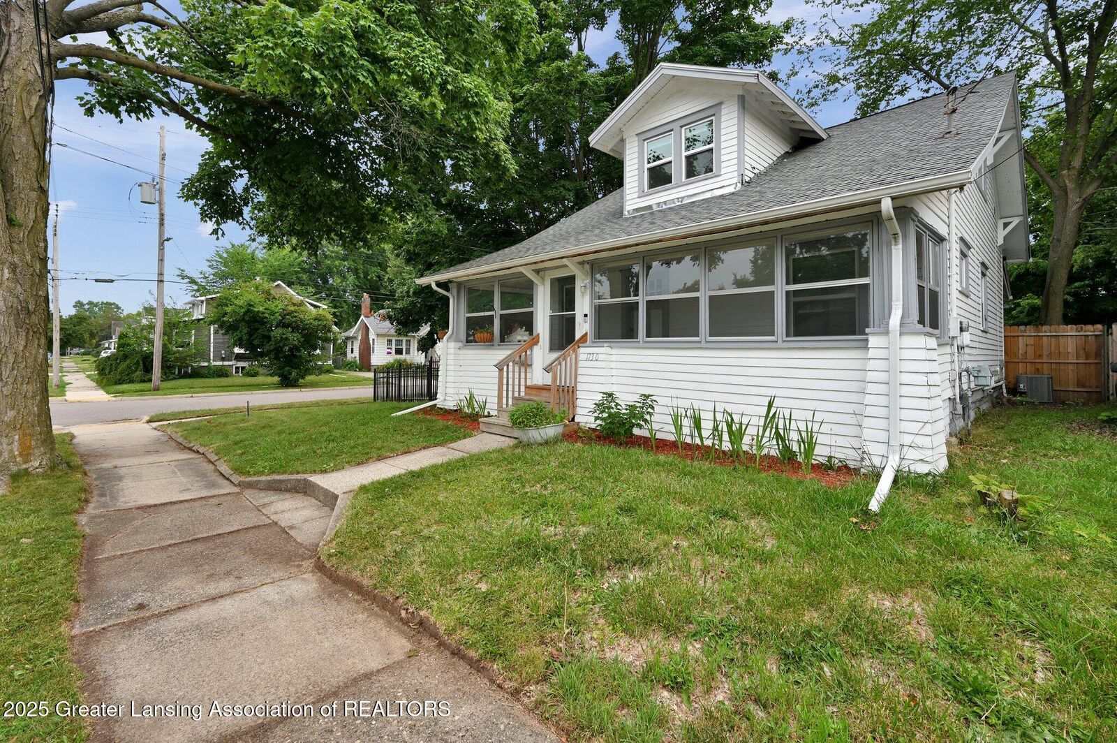 Property Photo:  1730 Stirling Avenue  MI 48910 