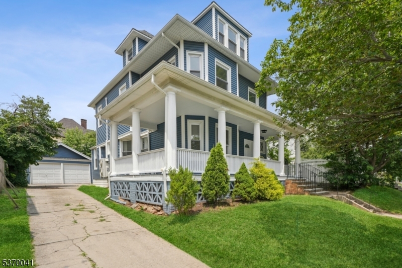 Property Photo: 622 Ridge St NJ 07104