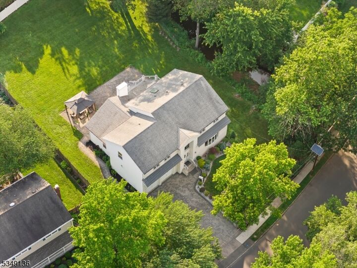 Property Photo: 67 Brookside Ter NJ 07066