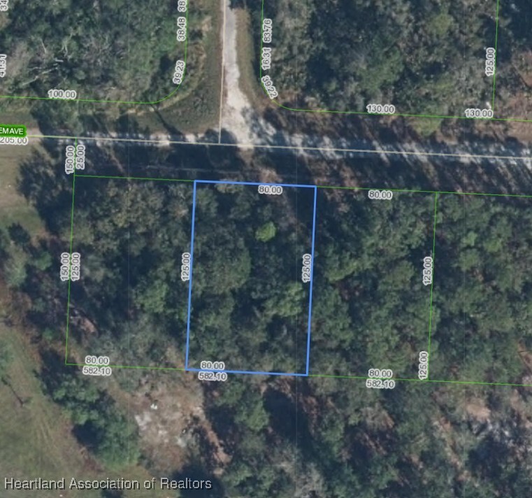 Property Photo: 3110 Salem Avenue FL 33852