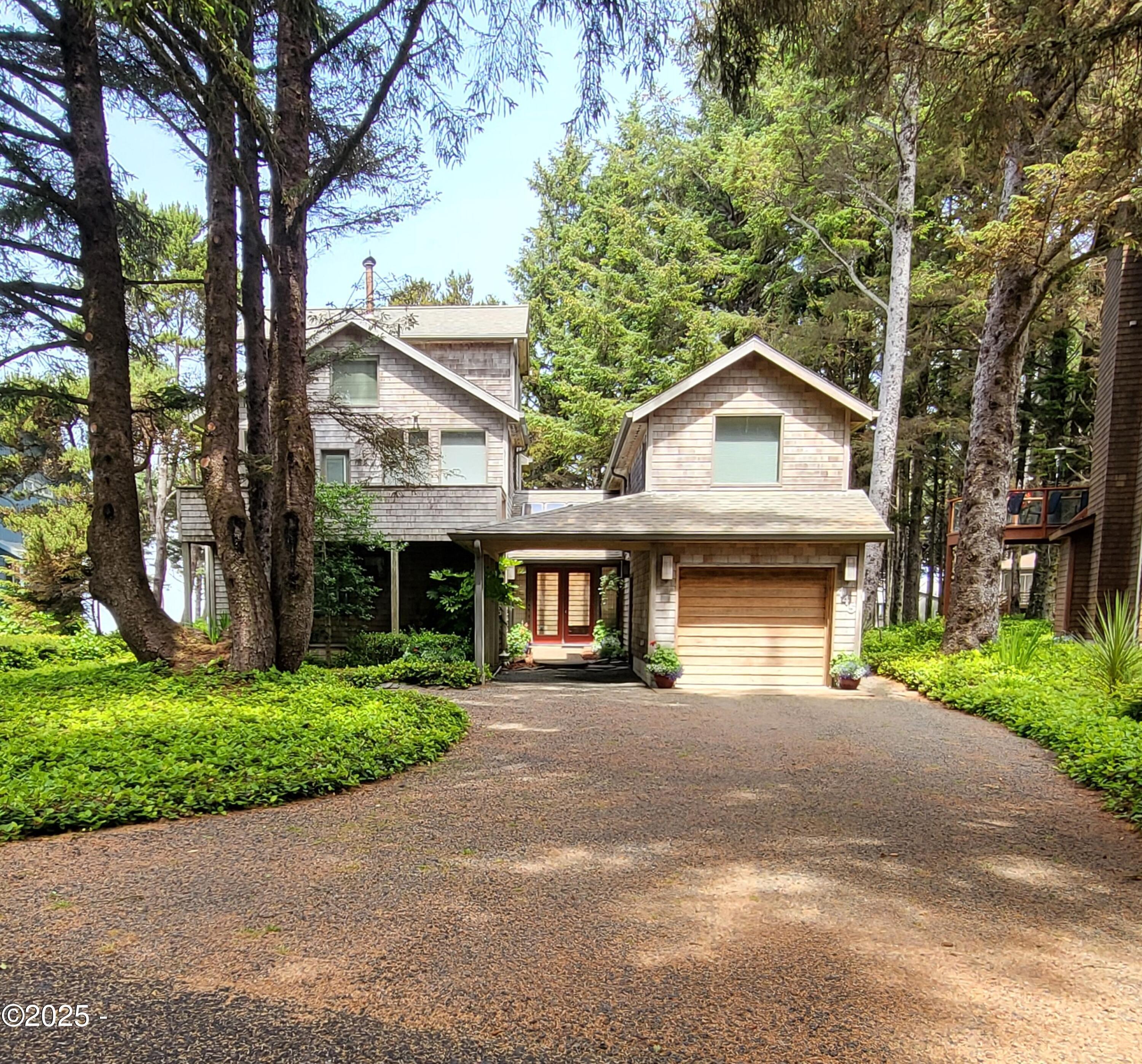 Property Photo:  445 SW Spindrift  OR 97341 