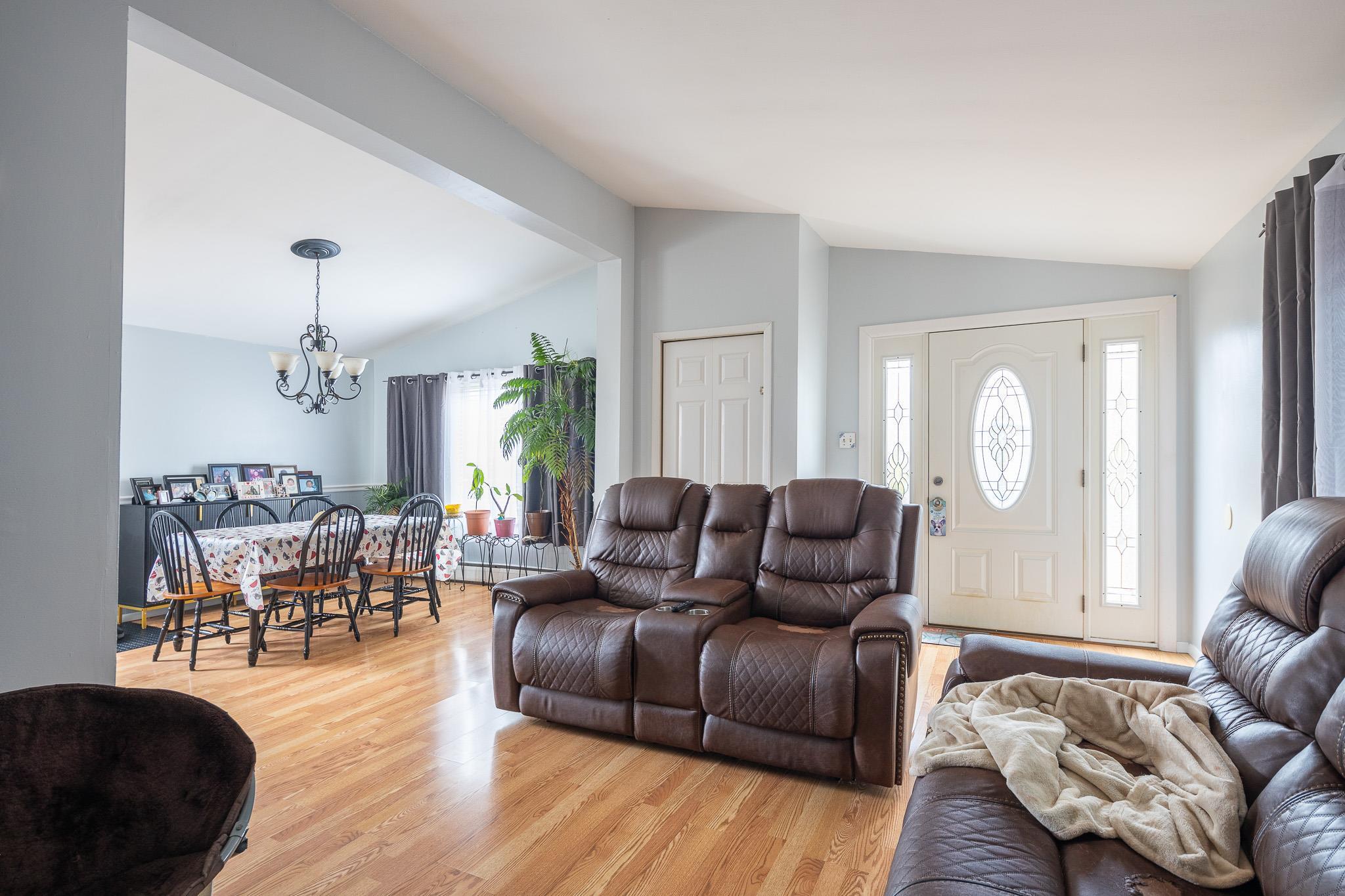 Property Photo:  303 Orchid Drive  NY 11951 