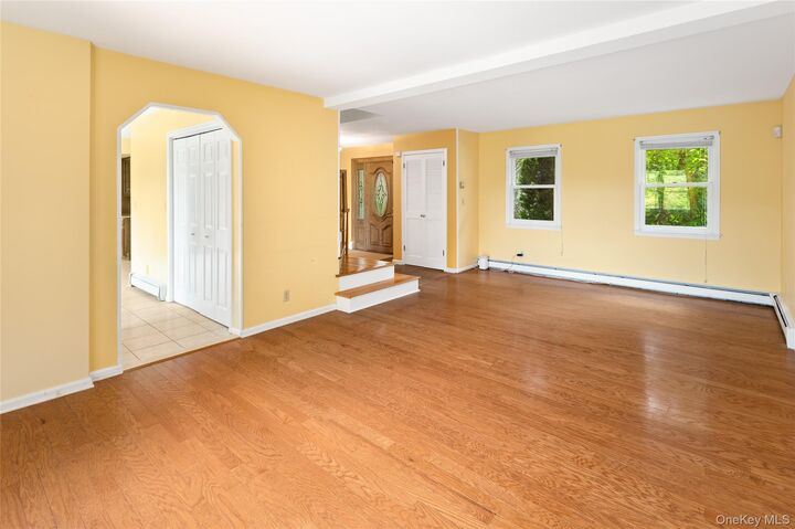 Property Photo:  18 Primrose Street  NY 10536 
