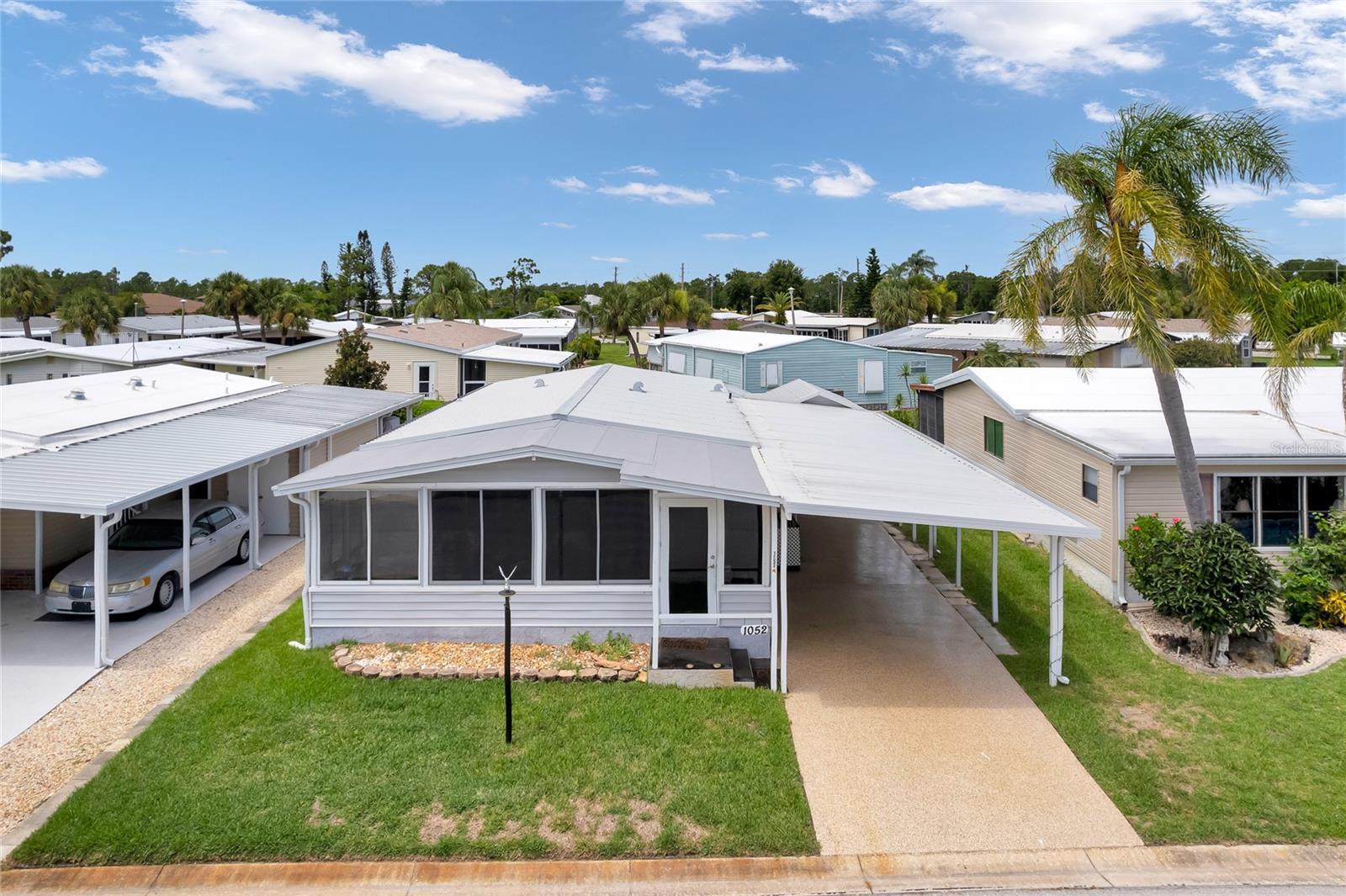Property Photo: 2100 Queensway Road W #1052 FL 33980