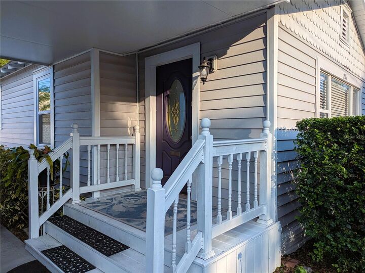 Property Photo:  1516 Pinewood Drive  FL 32789 