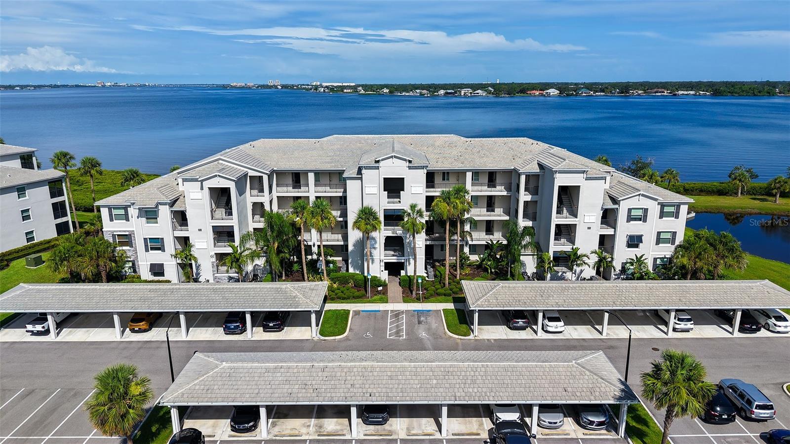Property Photo: 1030 Tidewater Shores Loop 307 FL 34208