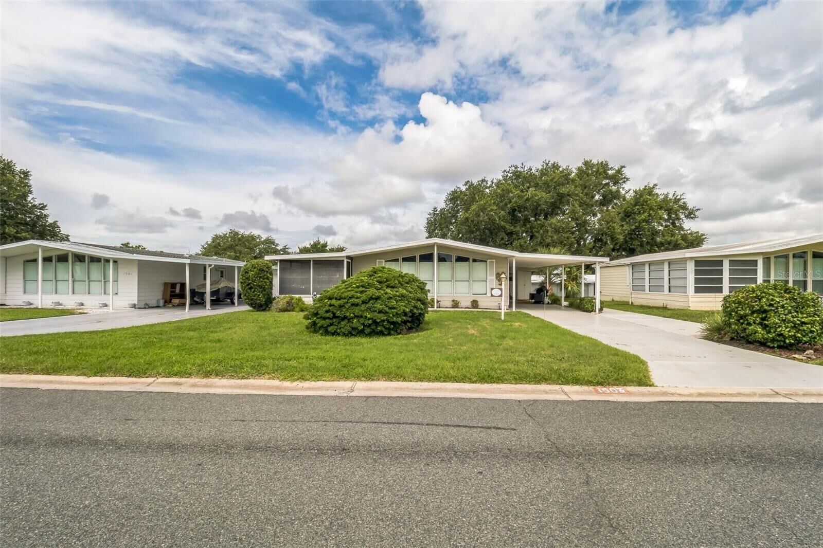 Property Photo:  1503 W Schwartz Boulevard  FL 32159 