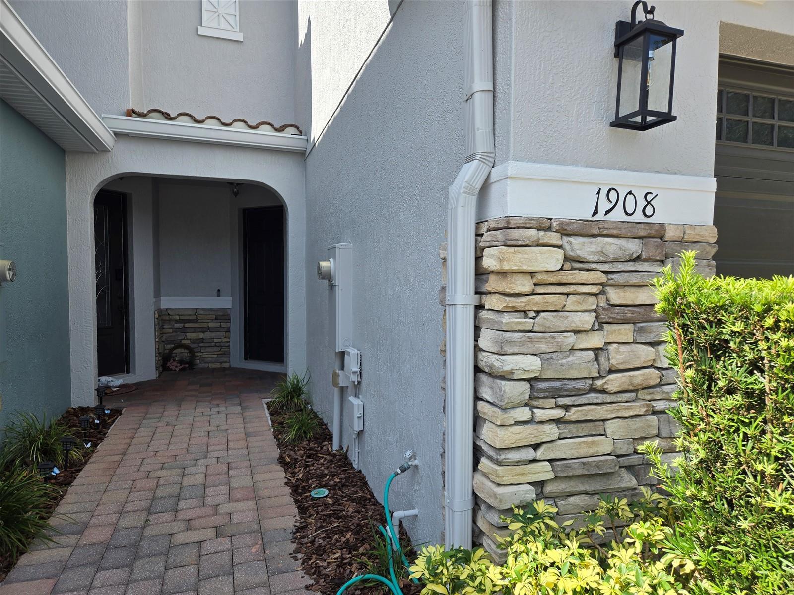 Property Photo: 1908 Garden Sage Drive FL 32765