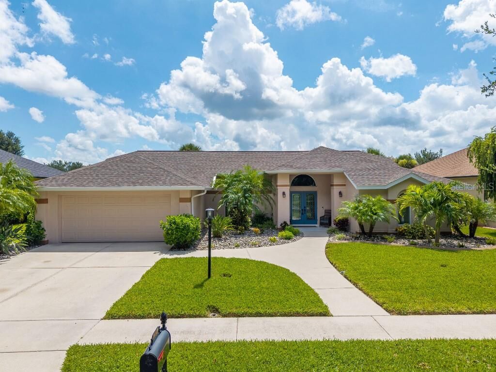 Property Photo: 1060 Harbour Wood Drive FL 33983
