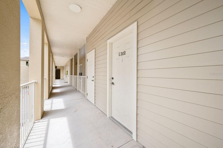 Property Photo:  5133 SW 91st Court G202  FL 32608 