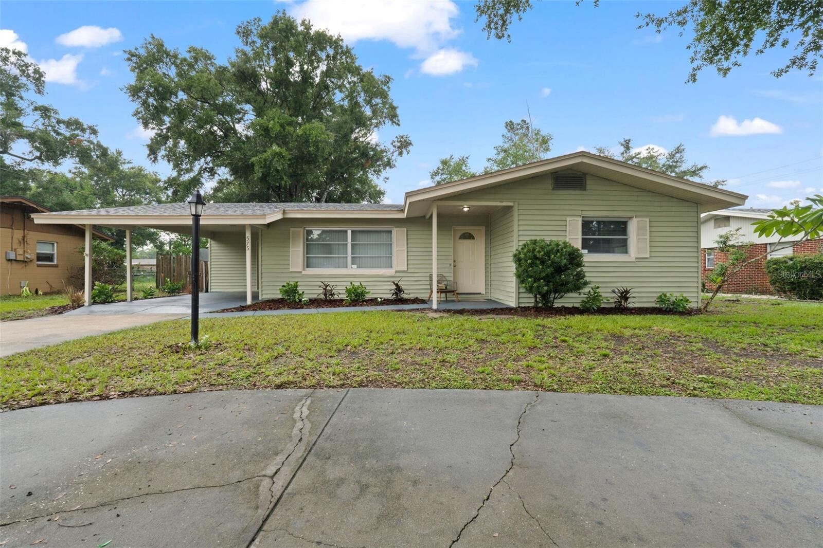 Property Photo:  575 Ave M SE  FL 33880 