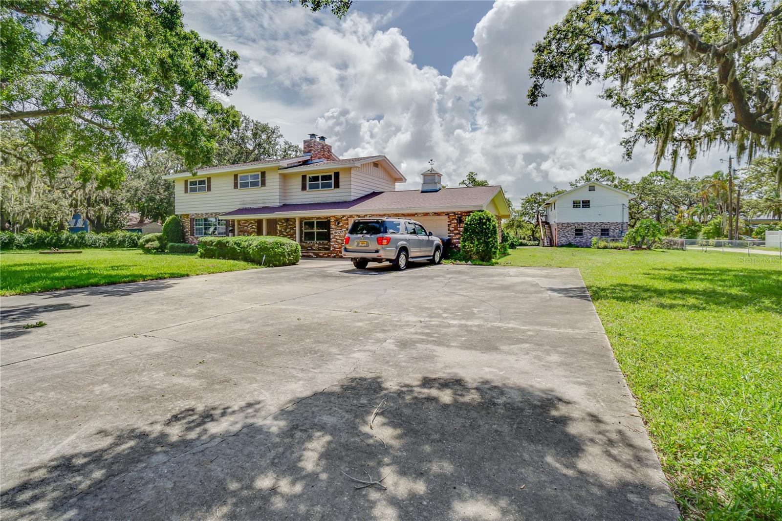 Property Photo: 6625 Burning Tree Drive FL 33777
