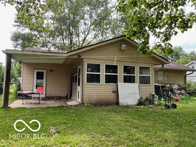 Property Photo: 4845 Timbercrest Drive IN 47203